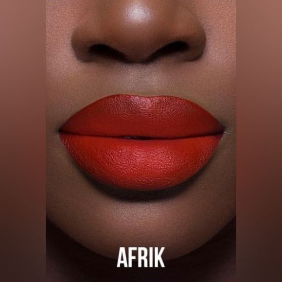 Juvia's Place Velvety Matte Lipstick (Afrik) - Picture 8 of 11